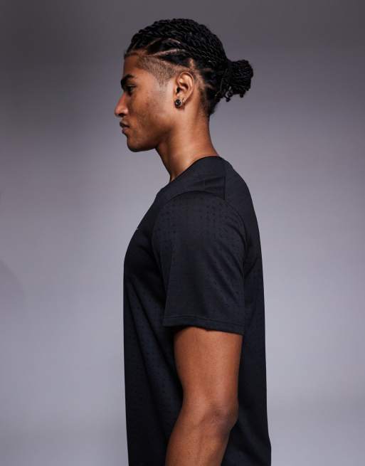 Nike Running – Miler Breathe – Schwarzes T-Shirt, 4 von 5