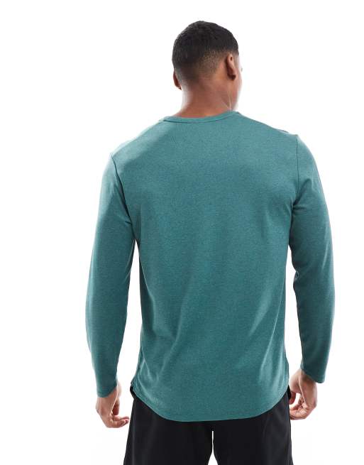 Nike Running – Miler Dri-FIT – Mörkgrön t-shirt med långa ärmar, 3 av 4