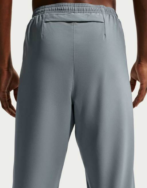 Nike Running Miler Dri-FIT pantalon tissé gris, 3 de 4