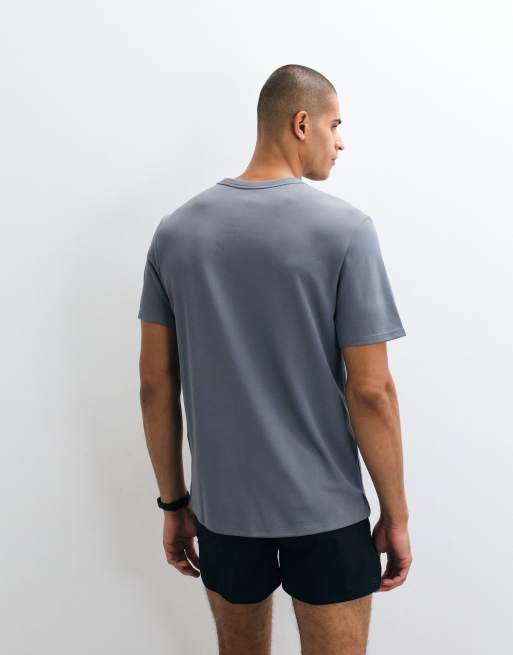Nike Running – Miler Dri-FIT – Szary T-shirt z ochroną UV, 4 z 5