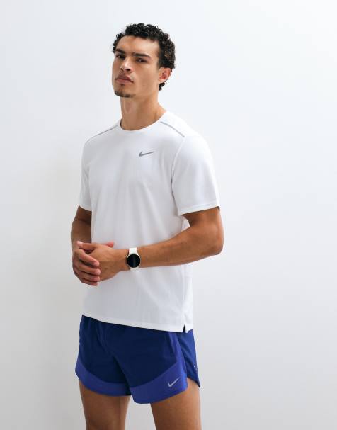 Nike Running Miler Dri-FIT T-shirt i hvid - view 1