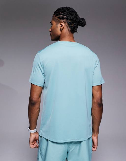 Nike Running Miler Dri-FIT t-shirt in green, 3 of 5