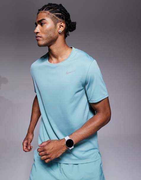 Nike Running - Miler - Dri-FIT - T-shirt in groen - view 1