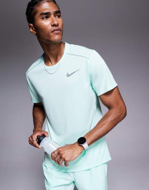 Nike Running Miler Dri-FIT t-shirt in light green - view 1