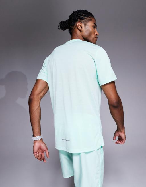 Nike Running Miler Dri-FIT t-shirt in light green, 2 of 4
