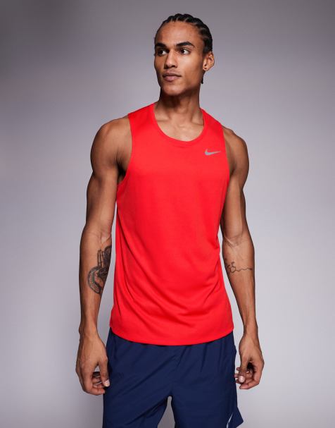 Nike Running Miler Dri-FIT vest in red - view 1