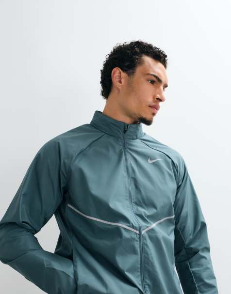 Nike Running Miler jacket in grey - view 1