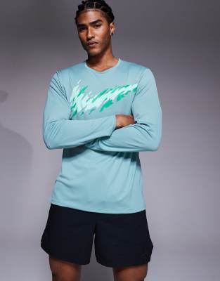 Nike Miler Logo Long Sleeve T-shirt In Blue
