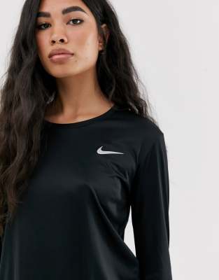 nike running long sleeve top