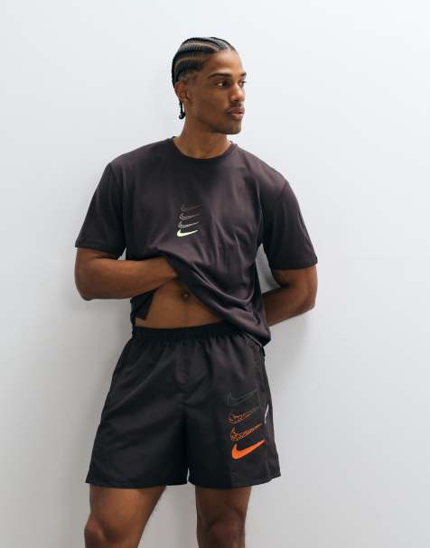 Nike Running - Miler - Short 5 pouces en tissu Dri-FIT - Noir - view 1