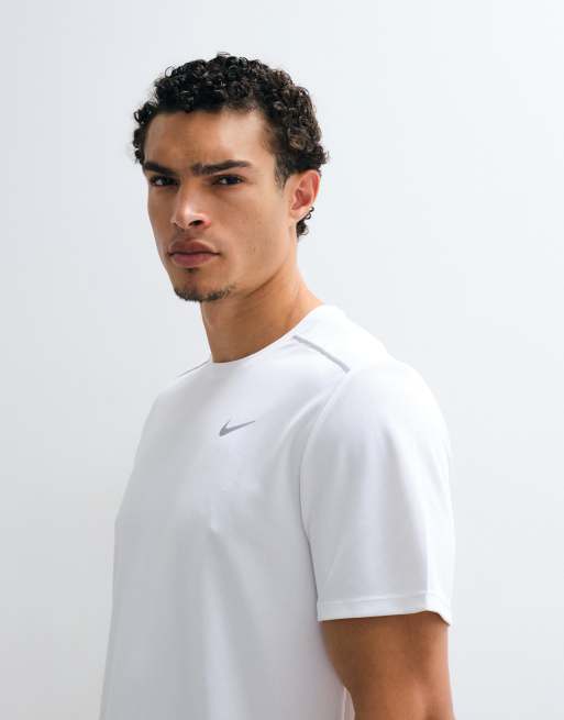 Nike Running - Miler - T-shirt en tissu Dri-FIT anti-UV - Blanc, 3 de 5