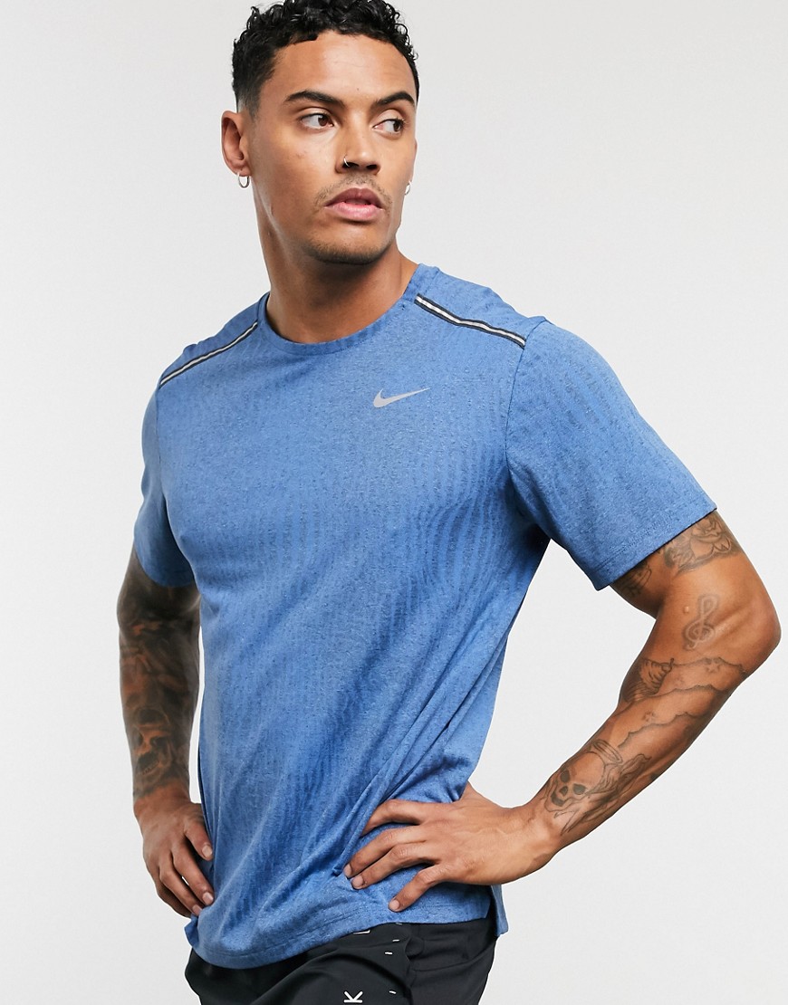 Nike Running Miler t-shirt in blue jacquard