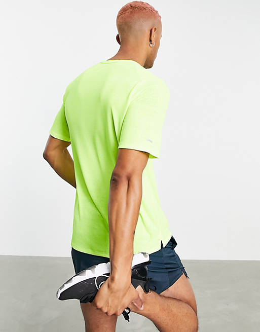 Men Nike Running Miler t-shirt in bright yellow 
