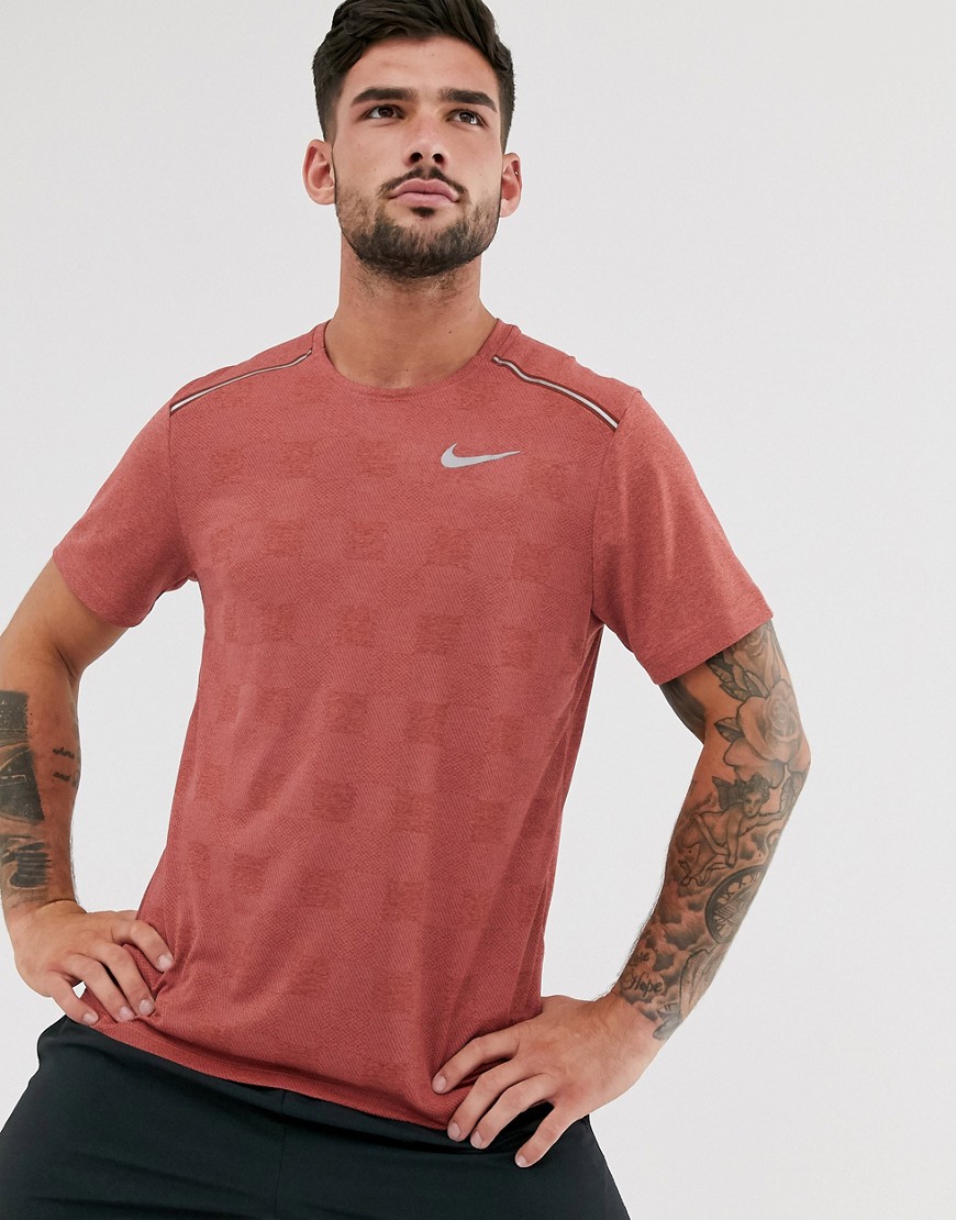 Nike Running Miler t-shirt in cinnamon with checkerboard print-Red