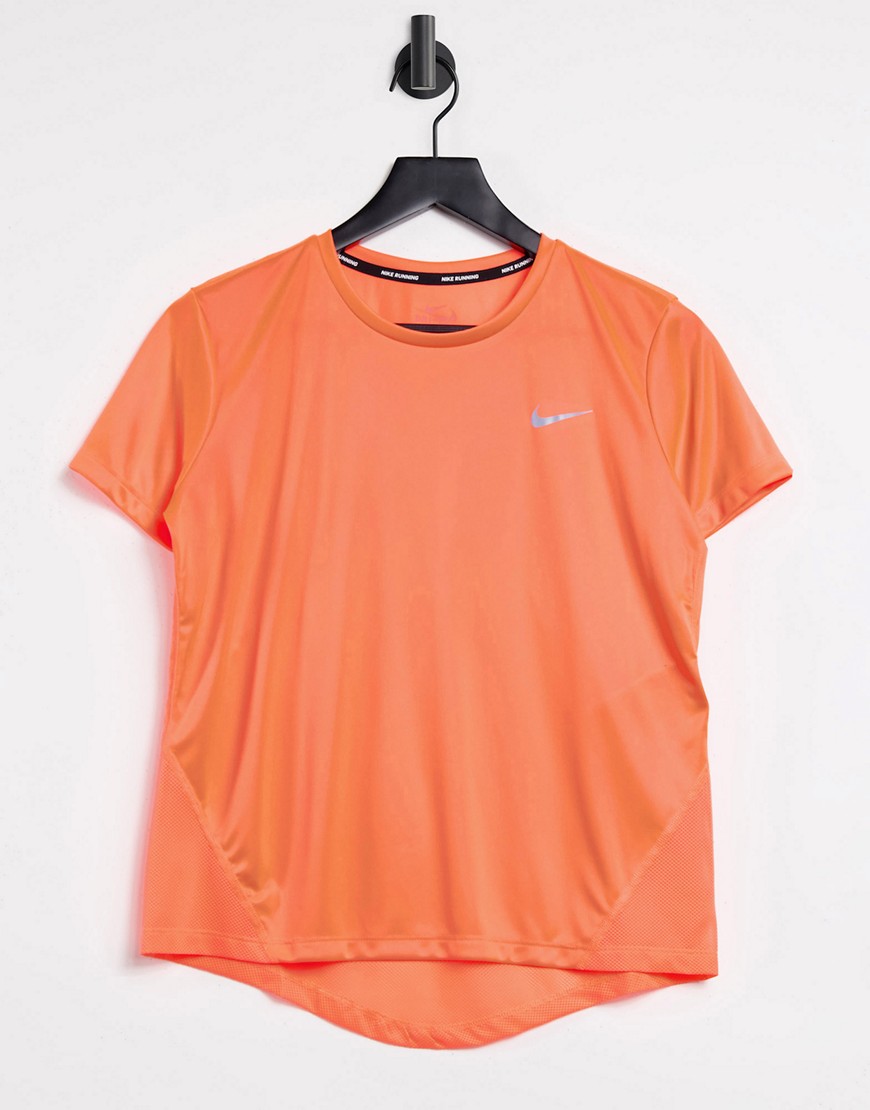 Nike - Running - Miler - T-shirt in perzik-Oranje