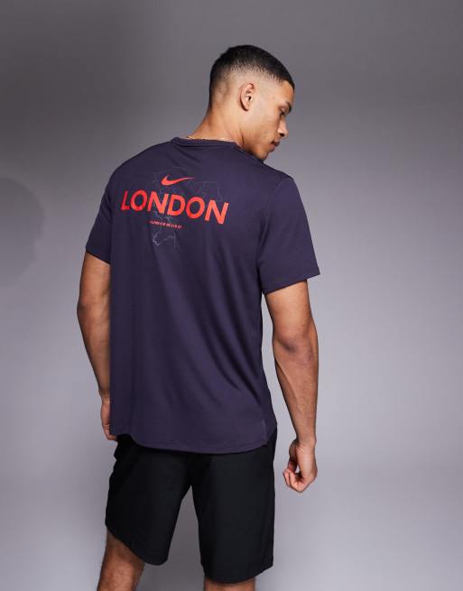 Nike Running – Miller City –Dri-FIT – Ciemnofioletowy T-shirt, 2 z 4
