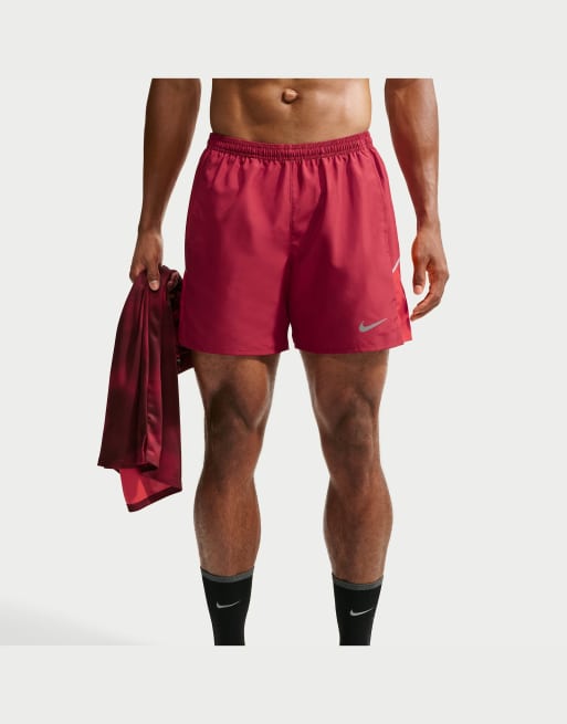 Nike Running pantaloncini da uomo Miler Dri-FIT 2-in-1 5" rossi, 2 di 4