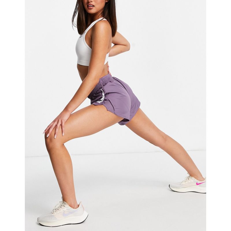 Donna Corsa Nike Running - Pantaloncini viola in Dri-FIT con logo Nike