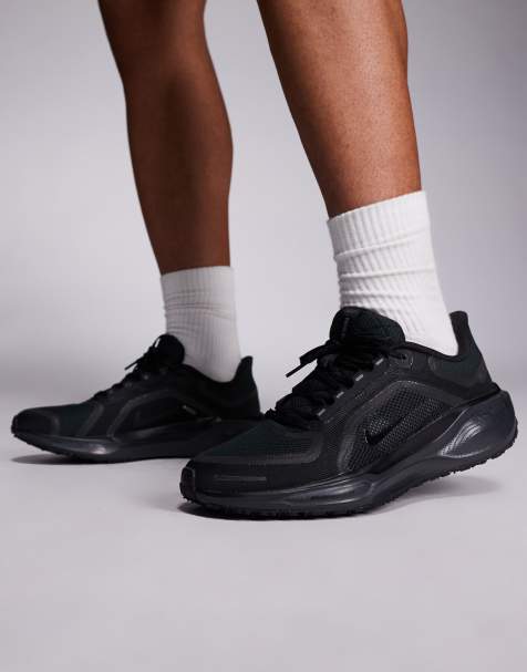 Nike Running Pegasus 41 Gore-Tex sneakers in black - view 1