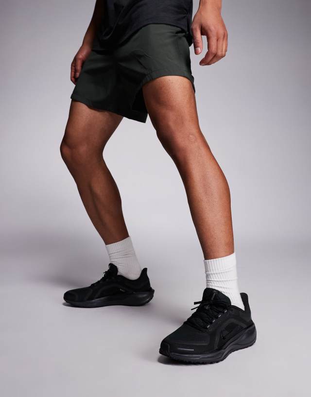 Nike Running Pegasus 41 Gore-Tex sneakers in black | ASOS
