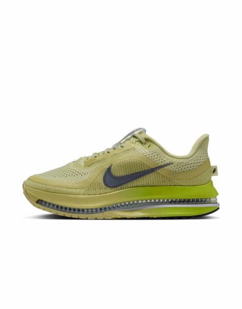 Nike Running Pegasus Premium chaussures de running route vertes - view 1