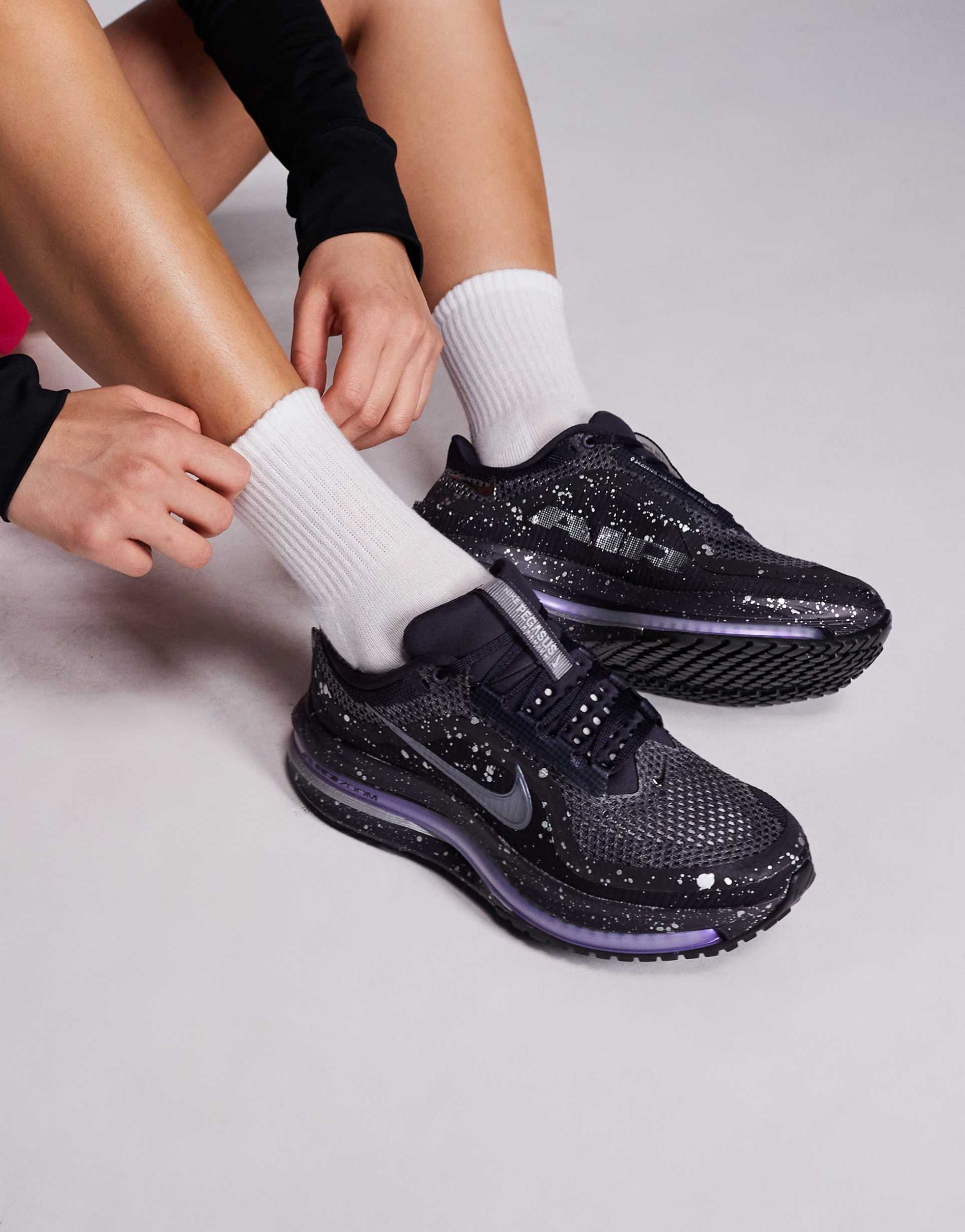 nike running pegasus premium sneakers in black