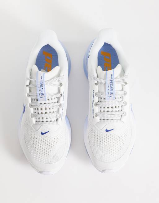 Nike Running Pegasus Premium sneakers in blue and white, 3 of 5