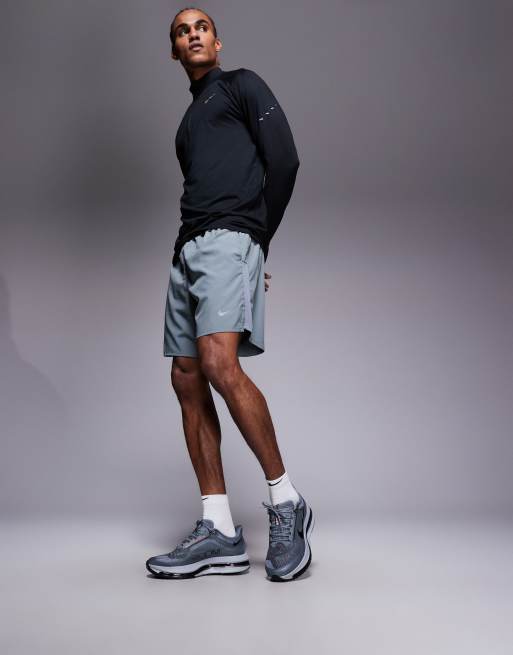 Nike Running Pegasus Premium trainers in grey, 5 of 5