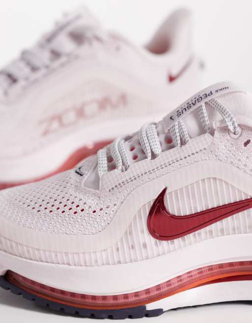 Nike Running Pegasus Premium trainers in pink and red , 2 of 5