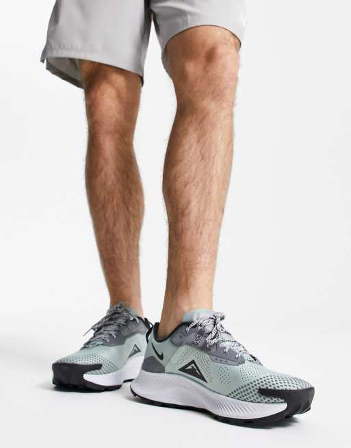 Nike Running - Pegasus Trail 3 - Sneakers in saliegroen