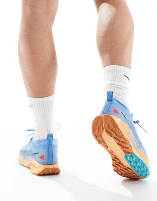 Nike Running Pegasus Trail 5 Gore-Tex sneakers in light blue and orange, 3 of 5