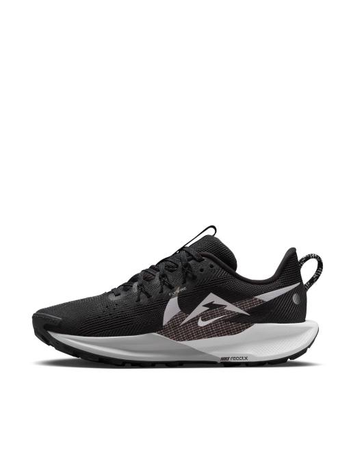 Nike Running Pegasus Trail 5 sneakers in black and white, 5 of 5