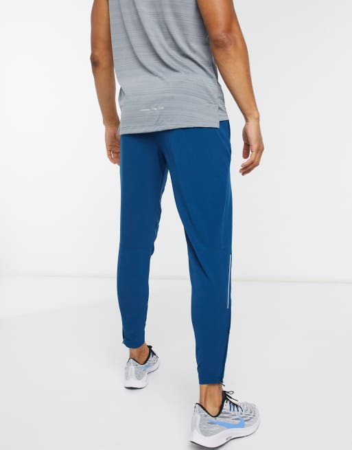 Joggers azules de tejido Phenom Elite de Nike Running, White