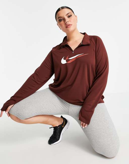 swoosh running top