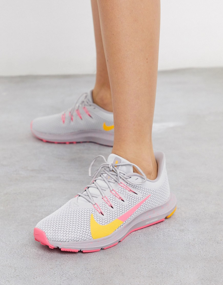 Nike Running - Quest 2 - Lyserøde sneakers-Pink