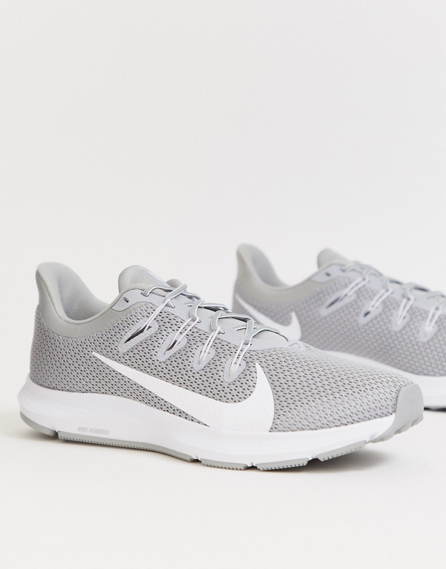 Nike Running - Quest 2 - sneakers i grå