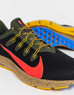 nike running quest 2 trainers in multi