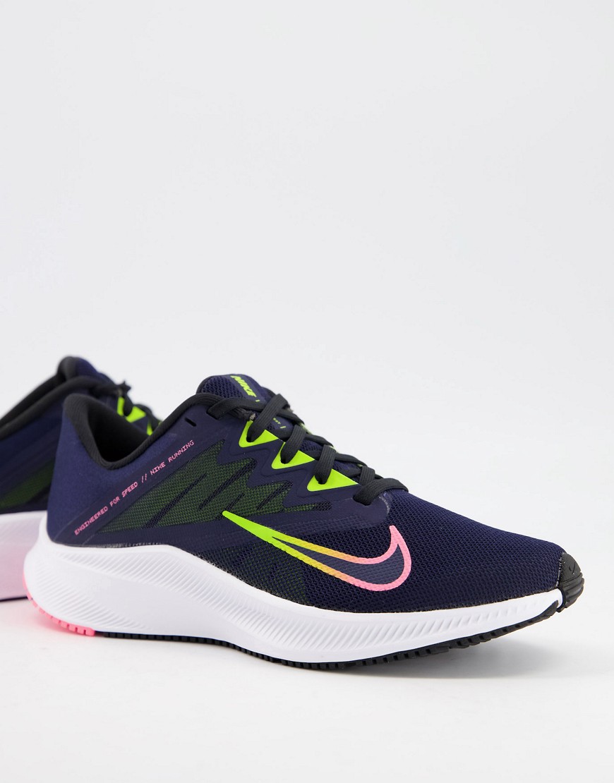 Nike Running Quest 3 sneakers in blue-Blues