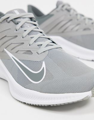Nike Running Quest 3 trainers in grey 