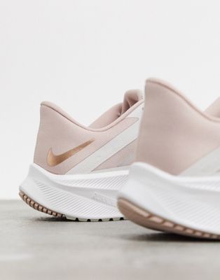 nike running quest trainers