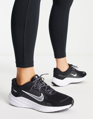Nike Quest 5 Trainers In Black In Black