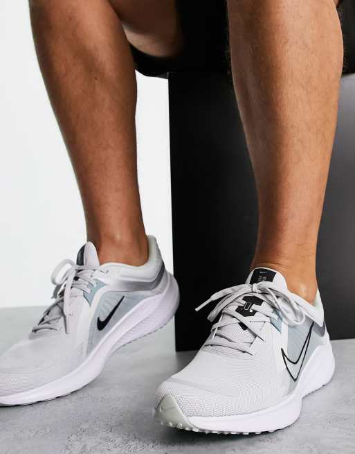 Light gray hot sale nike sneakers