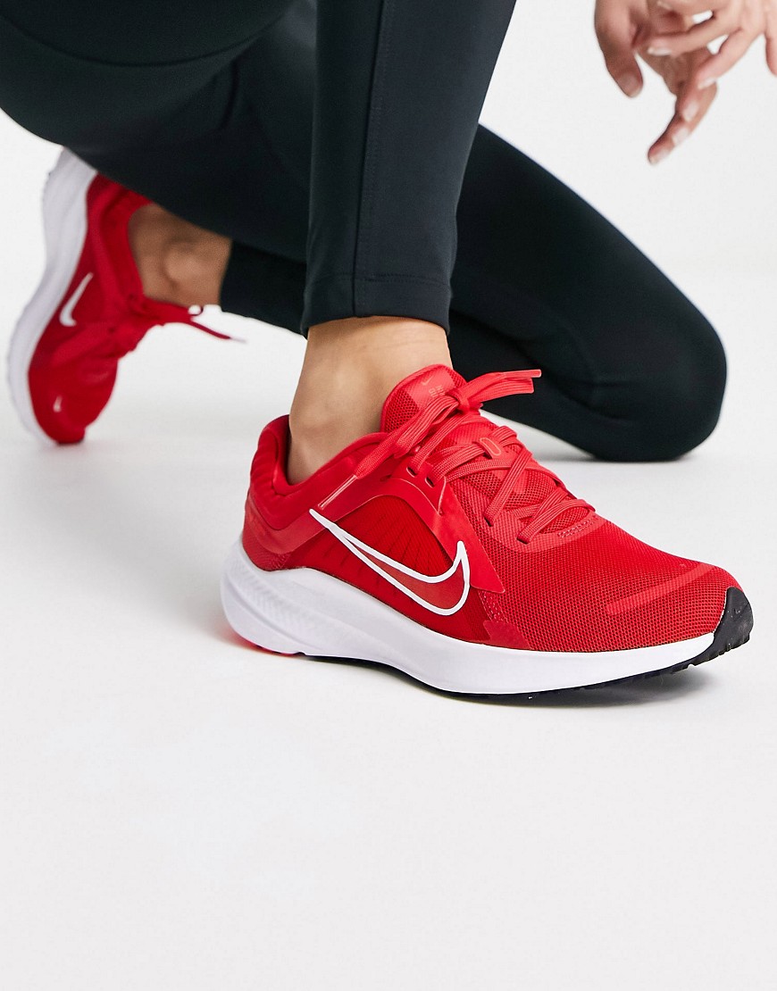 Nike Running Quest 5 sneakers in red and white