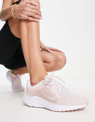 nike running shoes peach