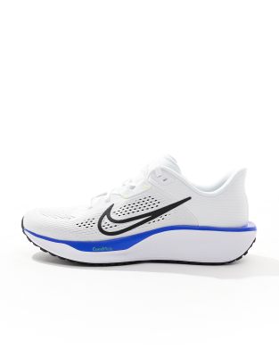 Nike Quest 6 Sneakers In White