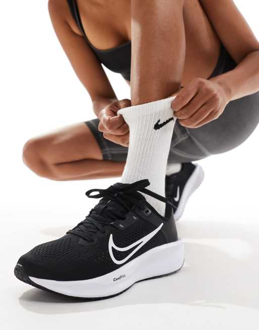 Nike Running Quest 6 trainers in black and white ASOS