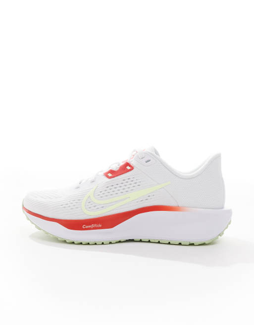 Nike Running Quest 6 trainers in white and red, 2 of 5