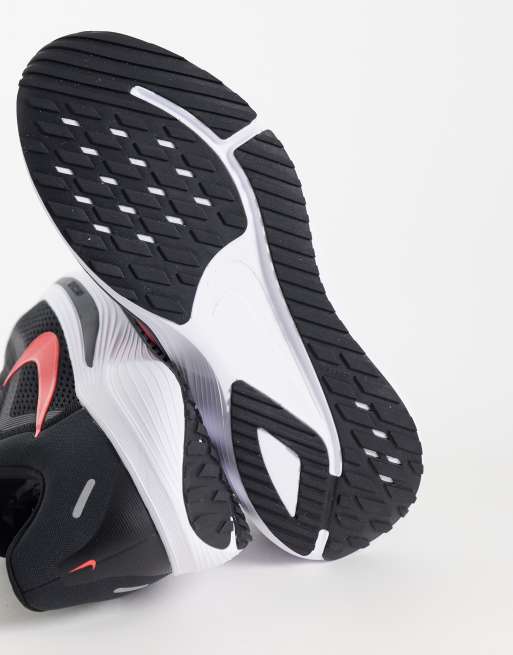 Nike Running Quest 7 sneakers i svart och rött, 5 av 5