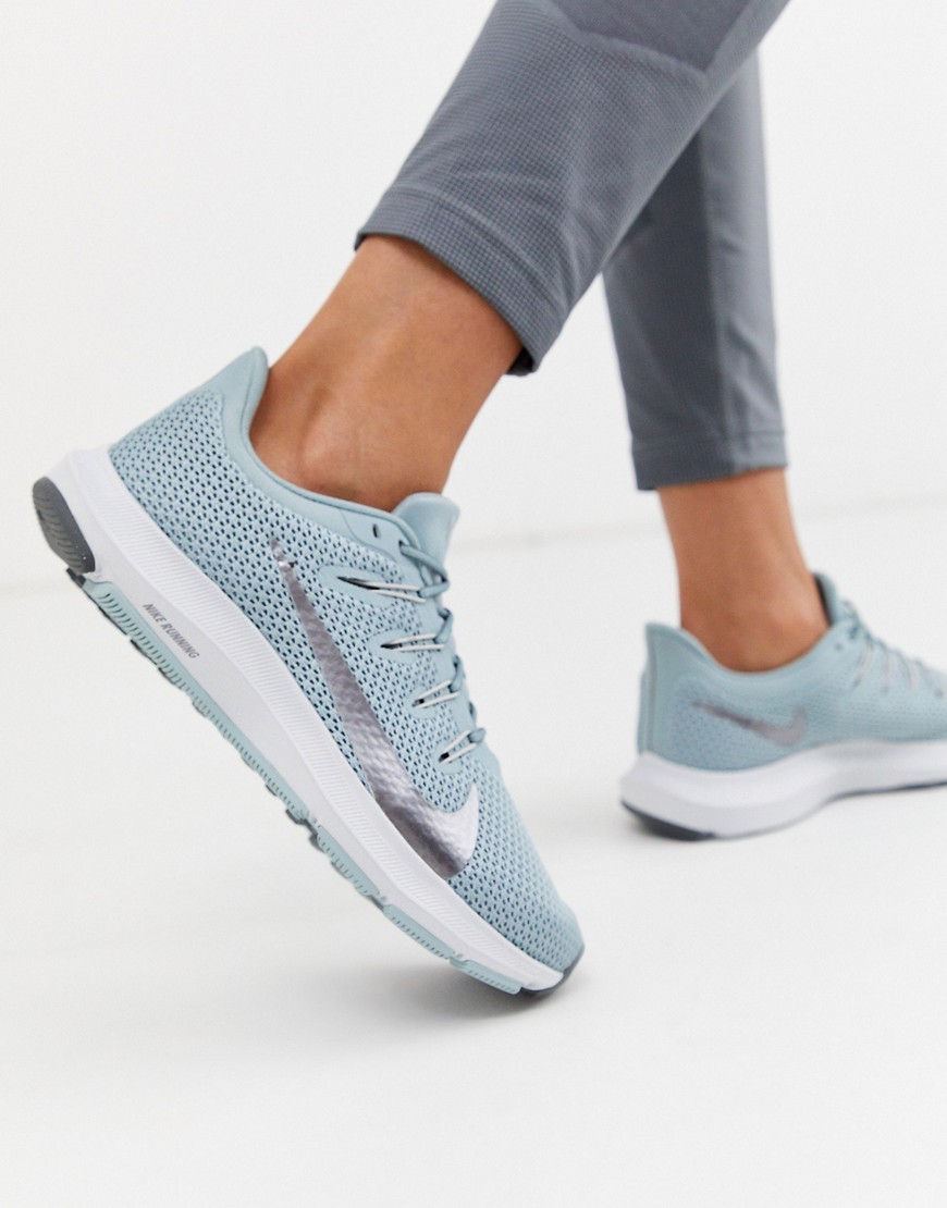 Nike Running – Quest – Blå sneakers