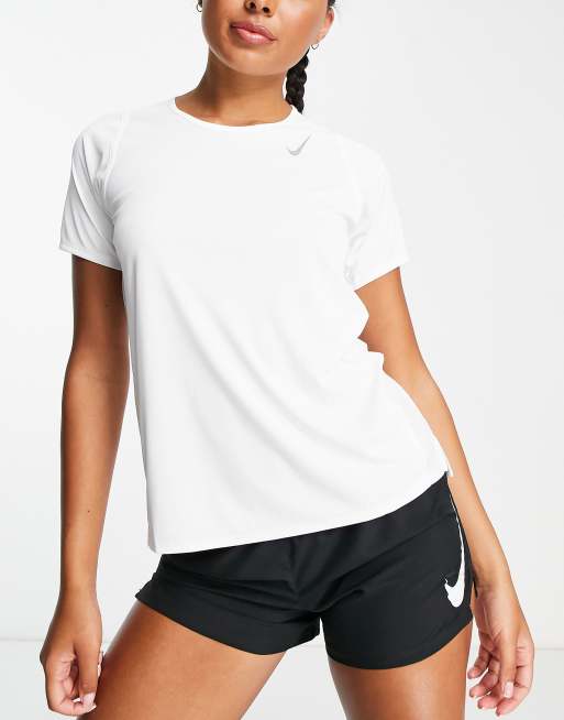 White nike store running shirt